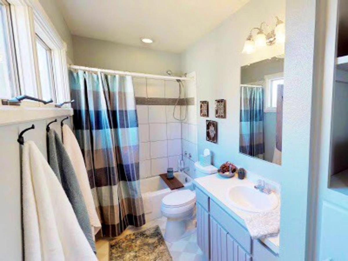The Blue Bungalow Montrose Luaran gambar